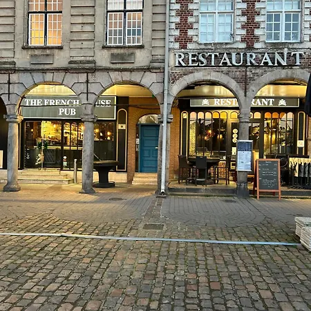 The View 46 Grand Place Superbe Vue Beffroi Arras